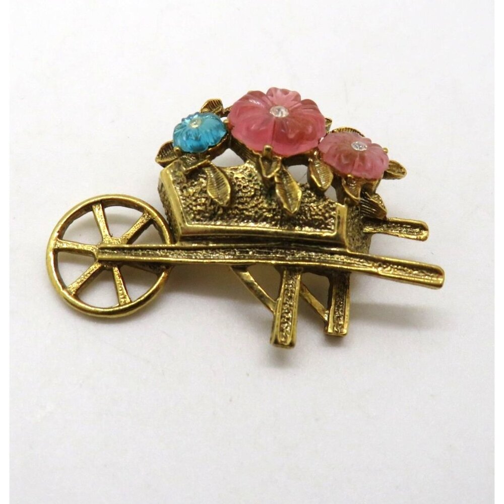 Vintage‎ Wheelbarrow Brooch 1.5" Pink Blue Lucite Flower Beads Gold Tone